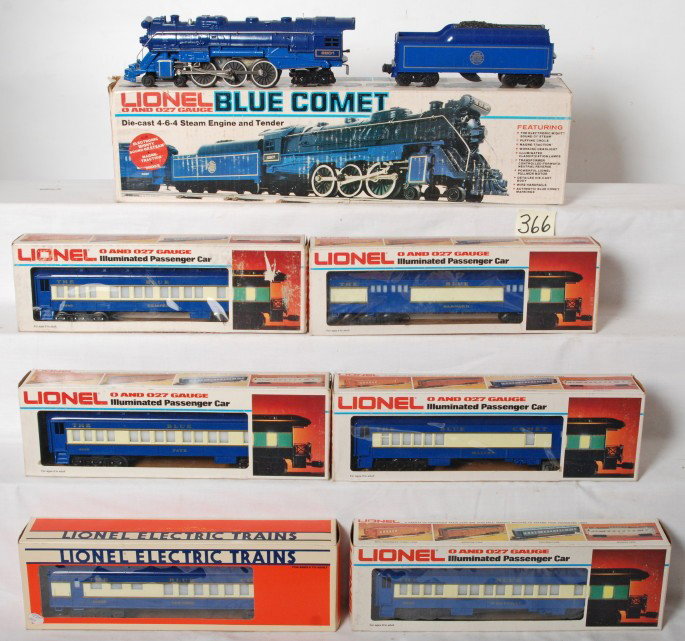 Lionel Blue Comet 8801 9536-9540 19000: Lionel modern O Gauge Blue Comet passenger set containing; 8801 steam 4-6-4 loco and tender, 9536 baggage, 9537 combination car, 9538 passenger, 9539 passenger and 9540 observation all in OBs. Also in