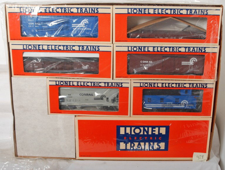 Lionel 11700 Conrail Limited set in OB: Lionel modern O Gauge 11700 Conrail Limited diesel freight set in original boxes, C8 with some run time. Set box has some staining and light wear including lightly corroded staples in lid. Includes 18