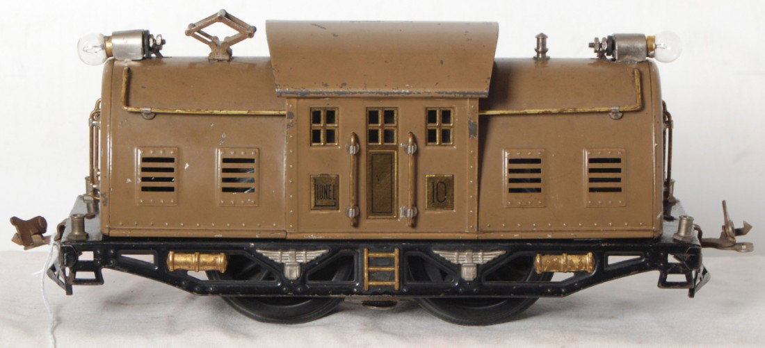 Lionel 10 electric locomotive: Prewar Lionel standard gauge No. 10 electric locomotive clean C6.