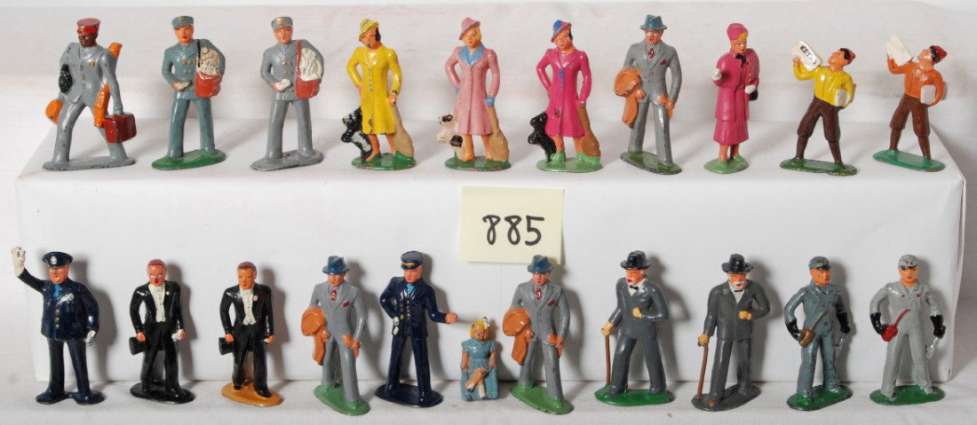 Twenty-one vintage Barclay civilian diecast lead f: Twenty-one vintage Barclay diecast lead civilian figures, C7 to C9 range in original paint. Please view photos for the best description.