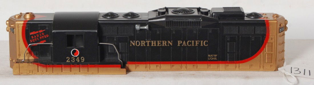 Lionel 2349 Northern Pacific, high grade shell on: Lionel postwar O gauge 2349 Northern Pacific shell only, high grade C8+.