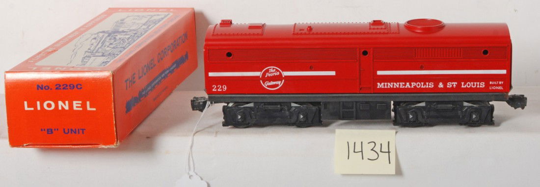 Lionel No. 229P and No. 229C MKT Texas Special in: Postwar Lionel O gauge No. 229P and No. 229C MKT The Texas Special diesel Alco A-B units in original boxes, unrun/test run C9. Boxes look C9-10. Original instructions sheet included.