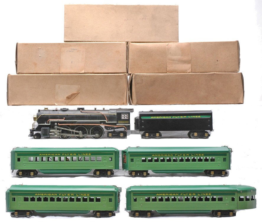 AF Streamlined 2-Tone Green Pass Set 1770-RW: American Flyer prewar O gauge streamlined two-tone green passenger set no. 1770-RW containing; 1680 black 2-6-2 die cast Hudson type XII steam loco, tender, three 121G coaches and a 1622G observation.