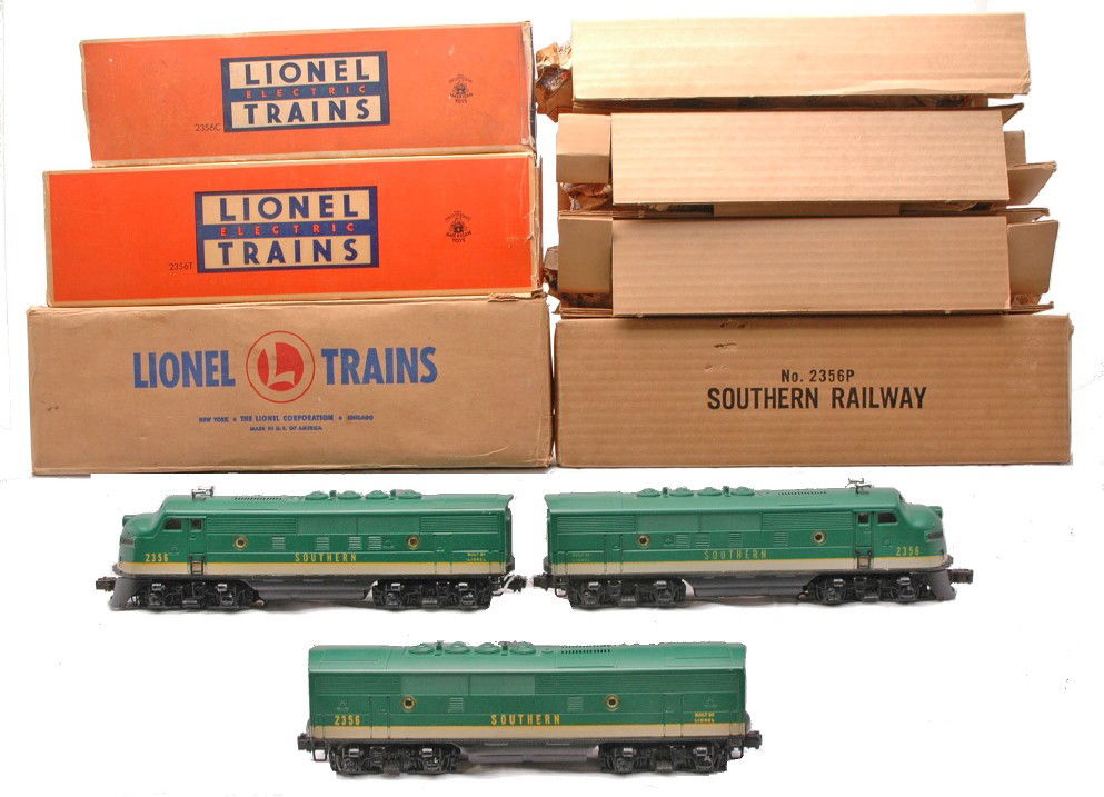 Lionel 2356P/C/T Southern F3 ABA Diesels LN OBs: Lionel postwar 2356P/2356T Southern F3 AA diesel units both in individual OBs that have original cardboard inserts and paper wrap and a master carton. The diesels are C8. The individual OBs have all f