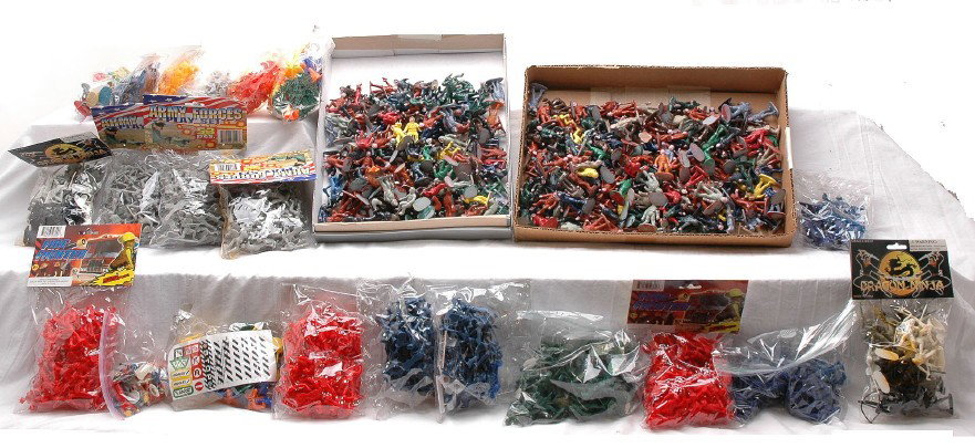 Large Assortment of Plastic Figures: Plastic figures including; Army Forces, Dragon Ninja, Fire Fighters, Policemen, Indians, road crew and various other figures. Some of the figures are factory new in blister packs. Please view photo fo