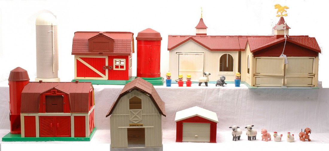 Playworld Illco Ertl Hasbro Plastic Barn Sets: Playworld Toys plastic barn and silo set, Hasbro plastic bars/stable, Illco plastic barn and silo, Blueberry Hill Farm barn and silo set and an Ertl shed. Also included are Fisher Price farm figures.