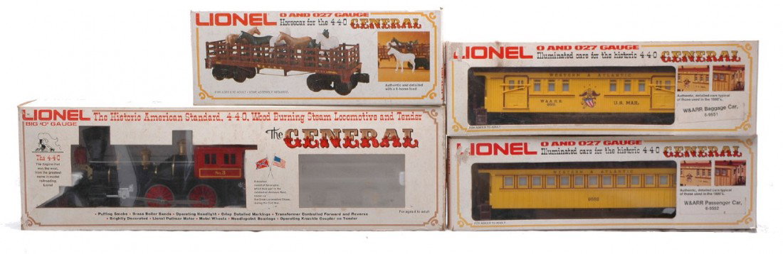 Lionel 8701 The General Loco 9551 9552 Boxed: Lionel The General passenger set including; 8701 The General 4-4-0 Loco, missing the tender and Western & Atlantic cars including; 9551 baggage and a 9552 passenger car all in OBs. The horse car is mi