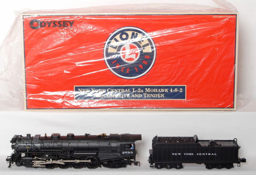 Lionel 38053 NYC L-2a Mohawk 4-8-2 in OB: Lionel modern O gauge 38053 NYC L-2a Mohawk 4-8-2 loco and tender featuring TMCC, RailSounds, FatBoy speaker, Odyssey System, wireless tether and puffing synchronized fan-driven smoke unit and more. L