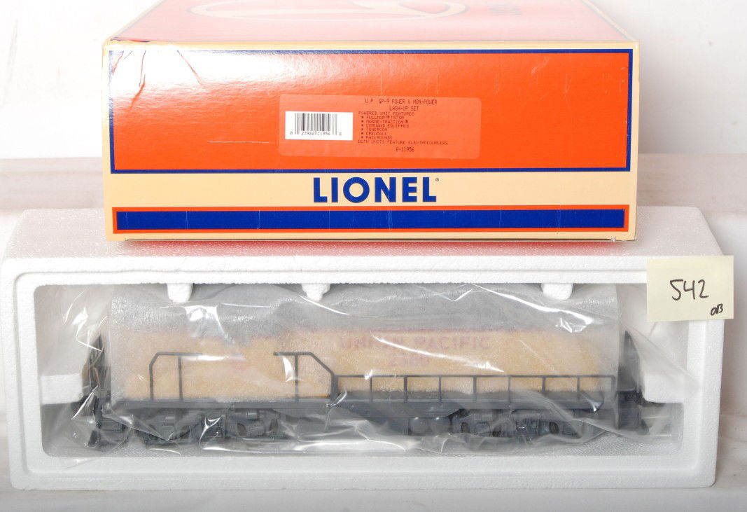 Lionel 11956 Union Pacific GP9 lashup with TMCC: Lionel modern O gauge Union Pacific 11956 GP9 lash up in OB. Loco features TMCC, Railsounds, Electrocouplers, and much more. Locos are factory wrapped C9-10. Shows light signs of a factory test run.