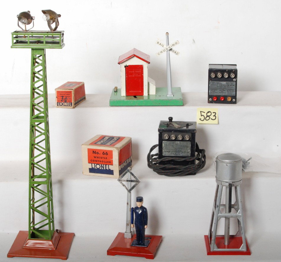 Nice lot of desirable Lionel prewar accessories: Prewar Lionel O gauge and standard gauge layout accessories, some original boxes. No. 66 whistle controller in original box, 14 connecting ties in OB, type W 75 watts transformer (possibly original co