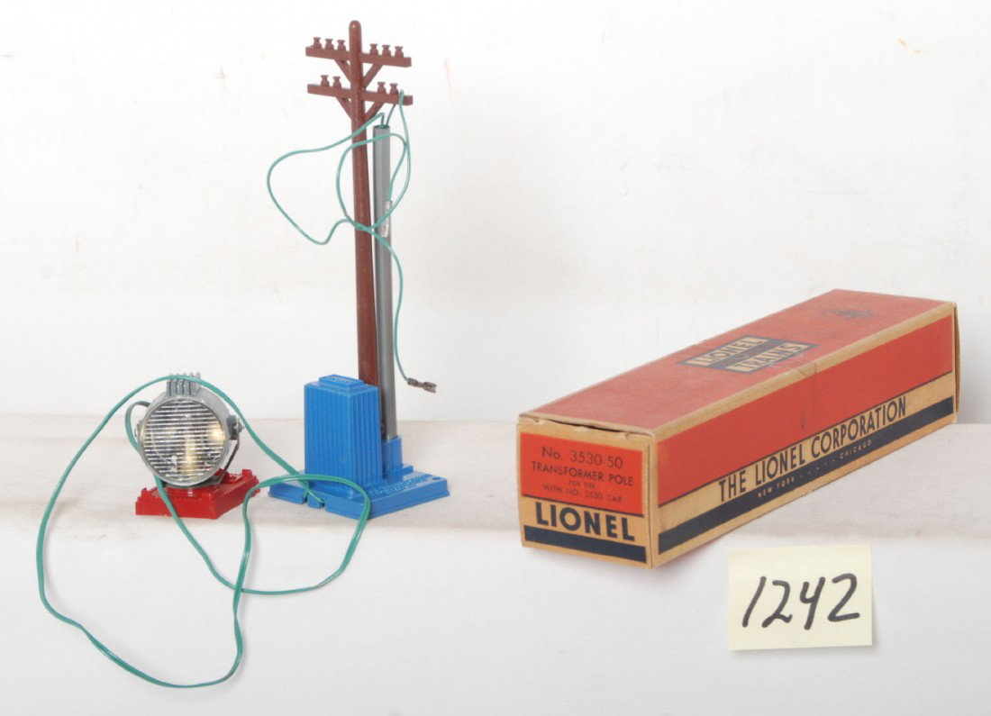 Lionel 3530-50 separate sale transformer pole OB: Lionel postwar O gauge 3530-50 separate sale transformer pole, blue base variation, C8. OB has all flaps intact, C7.