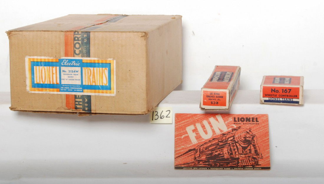 Nice Lionel 2124W GG1 passenger set box only: Tough and higher grade Lionel postwar O gauge set box only for 2124W GG1 Madison car passenger set. Great label, all flaps intact, very minor tape on the inside of the box. C8 area. Hard to find box!