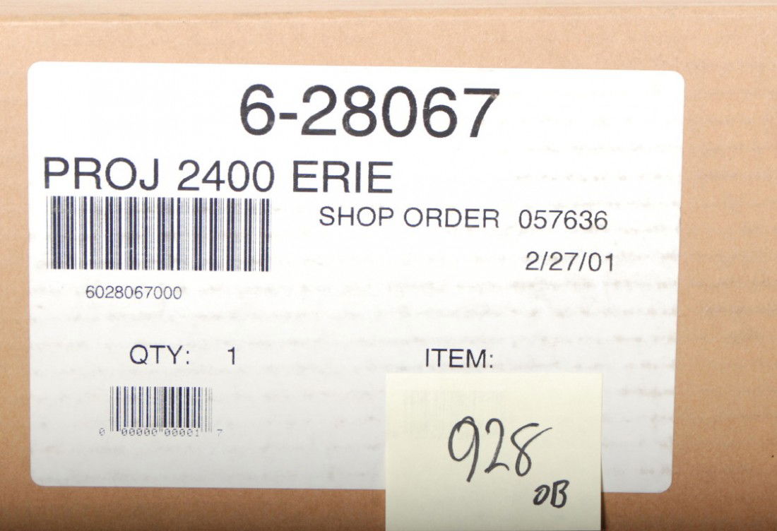 Lionel Erie 28067 4-6-2 steam locomotive: Lionel modern O gauge 28067 Erie 4-6-2 steam locomotive in OB. Loco features TMCC, Railsounds, Electrocoupler, fan driven smoke unit and much more. Loco is factory sealed in the master carton C10.