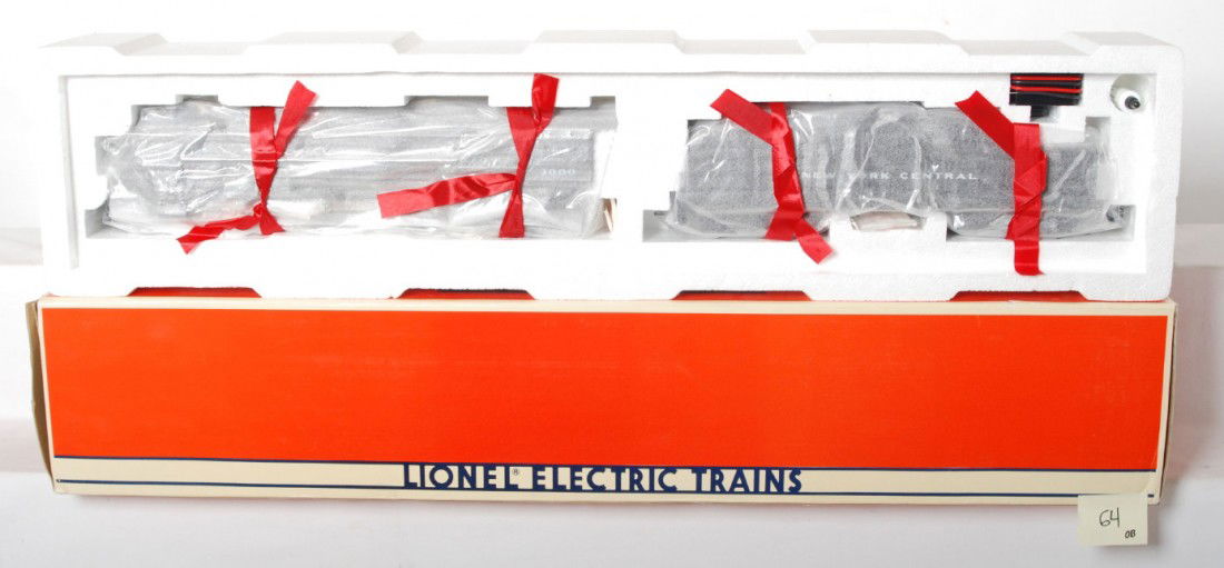 Lionel 18009 NYC Mohawk factory wrapped: Lionel modern O Gauge 18009 New York Central L-3 Mohawk in OB. Loco has Smoke, Railsounds, firebox glow and more. Loco is factory wrapped with all paperwork C9-10. OB has some corner wear and wear on