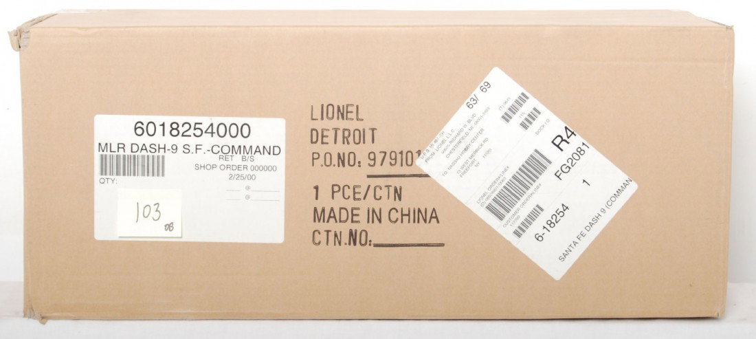 Lionel 18254 Santa Fe Dash 9 command set: Lionel modern O gauge 18254 Santa Fe Dash 9 diesel locomotive in OB. Loco features TMCC, Railsounds, Electrocouplers, and much more. Loco is factory sealed in master carton C10. Set also comes with 12