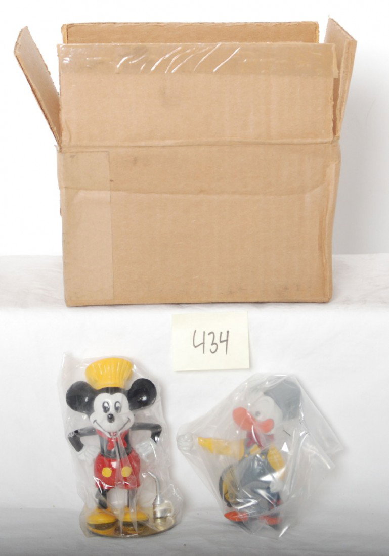 Pride Lines Mickey Mouse and Donald TCA figures: Pride Lines Mickey Mouse and Donald TCA Seattle national convention figures, hat area has broken and been repaired. Mickey is C6-7 and Donald is C10. See photos for best description.