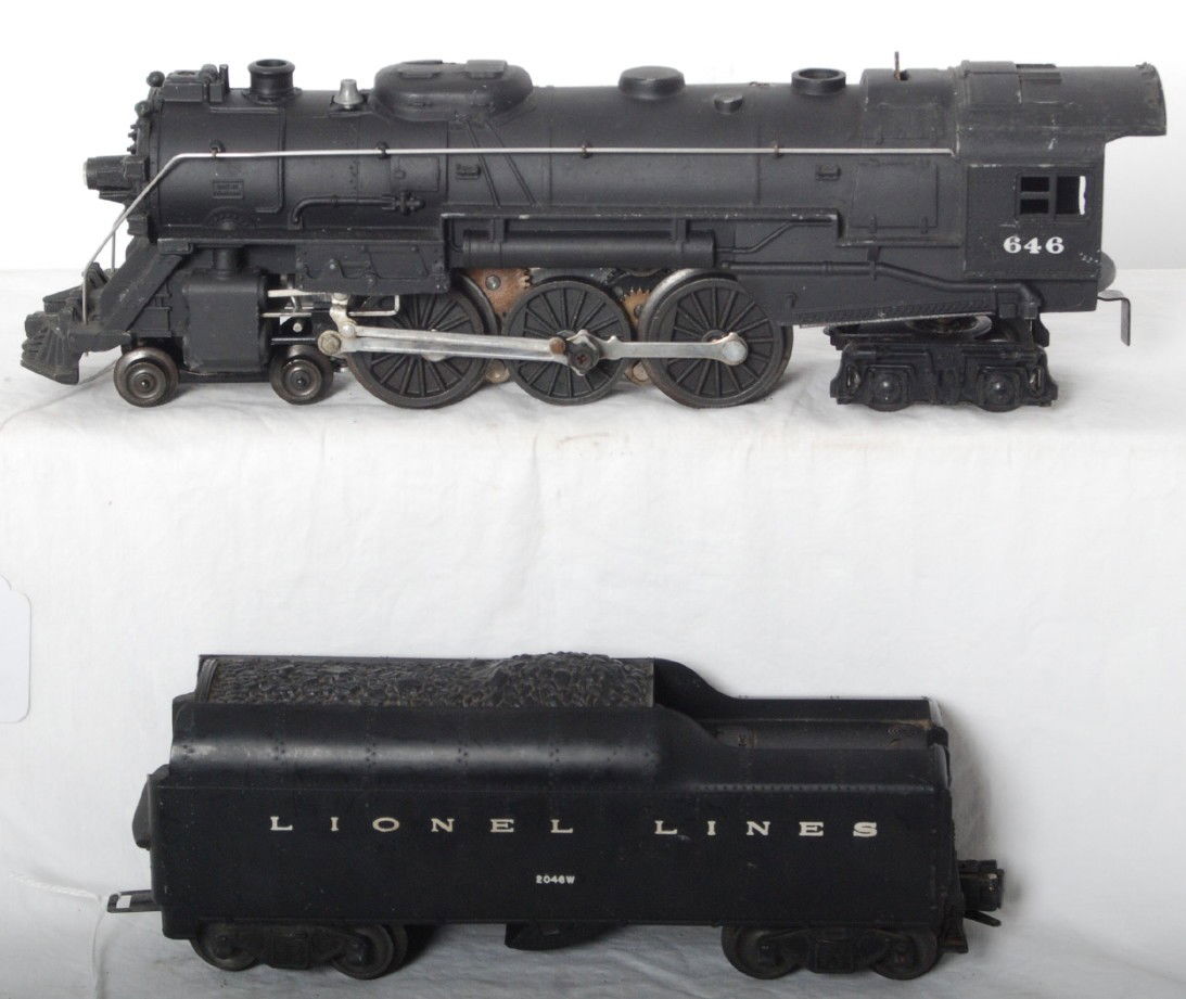 Lionel 646 steam loco and 2046W tender: Postwar Lionel O gauge 646 steam locomotive with a 2046W whistle tender. Loco looks restored, C6+. Tender looks original C6.