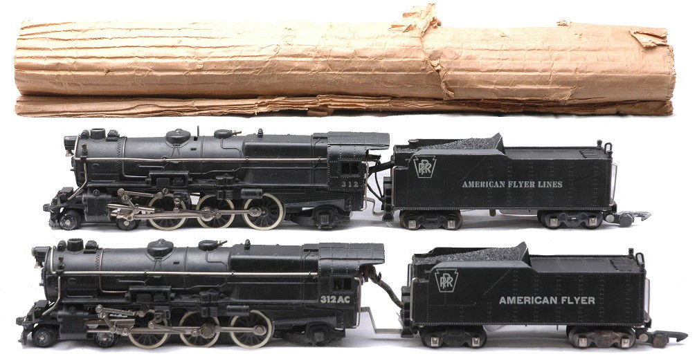 Am Flyer 312 312AC PRR Pacific Locos and Tenders: American Flyer S gauge 312 PRR 4-6-2 Pacific loco and tender. The tender has PRR logos and reads American Flyer Lines on both sides. Also included is a 312AC black 4-6-2 Pacific loco and tender with o