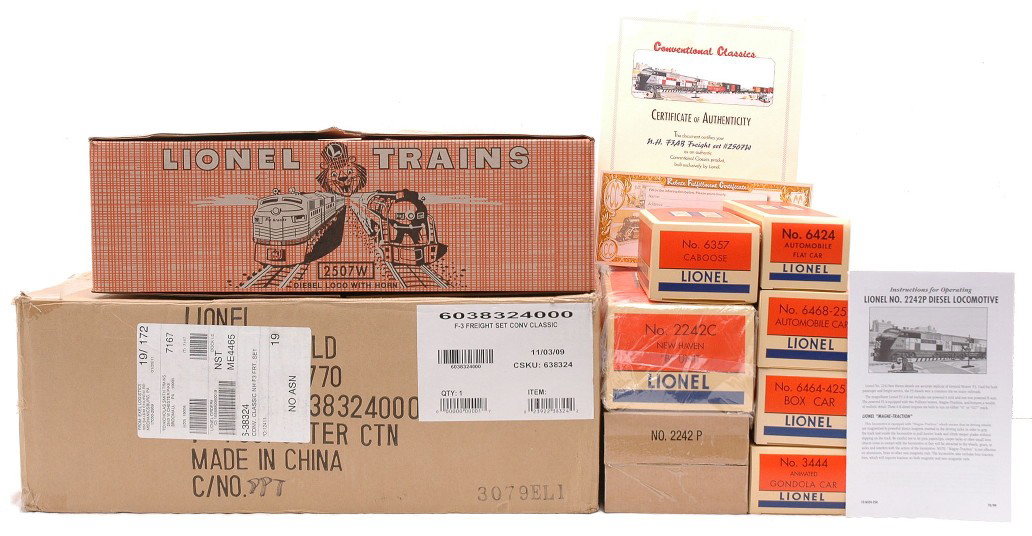 Lionel 38324 New Haven F3 Freight Set 2507W MIB: Lionel 38324 New Haven F3 freight set no. 2507W in individual OBs, set box and outer shipping carton. The set has never been run, C10.