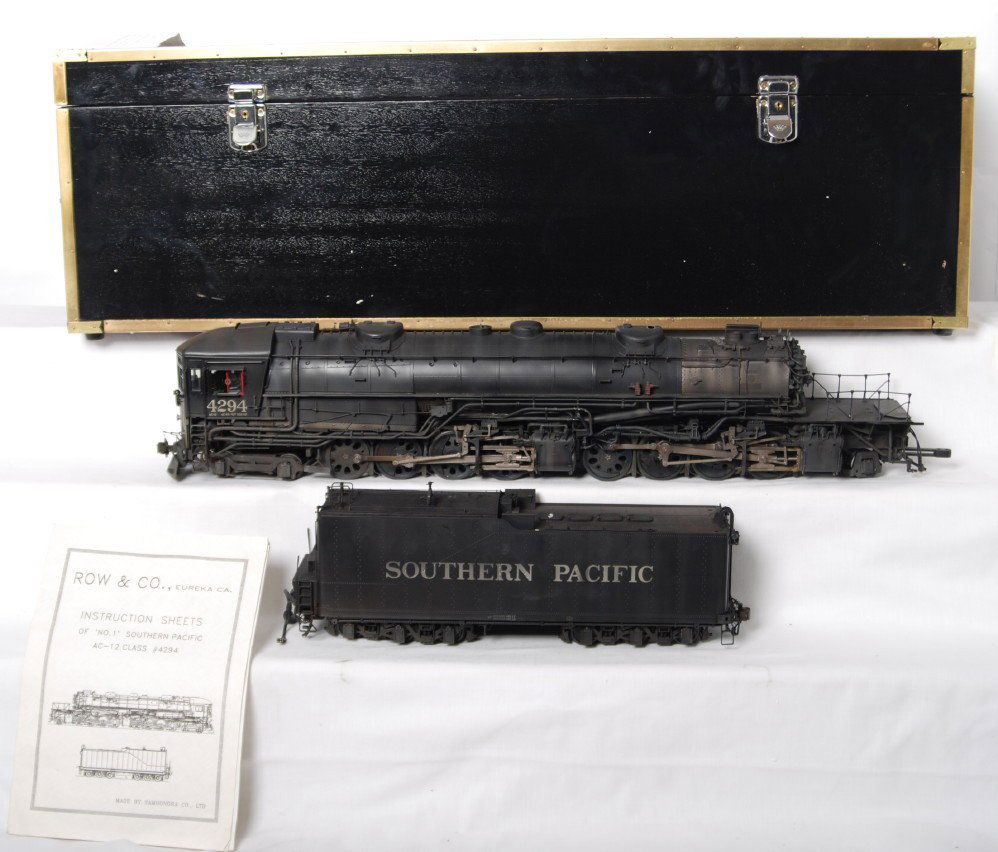 Row & Co. Southern Pacific AC-12 Cab forward: Row and Company modern one gauge / G scale Southern Pacific AC-12 cab forward steam locomotive. This amazing model has been run lightly and is C8-9 condition, however the loco is missing one sand dome