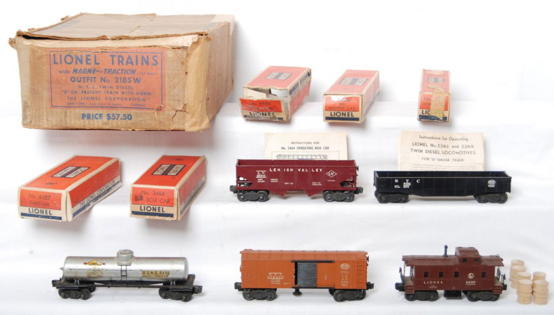 Lionel partial 2185W NYC twin diesel freight set i: Postwar Lionel O gauge 2185W New York Central twin diesel O gauge freight train with horn original set box with inner boxes and cars, missing locos. 6462 NYC gondola, 6456 red Lehigh Valley hopper, 65