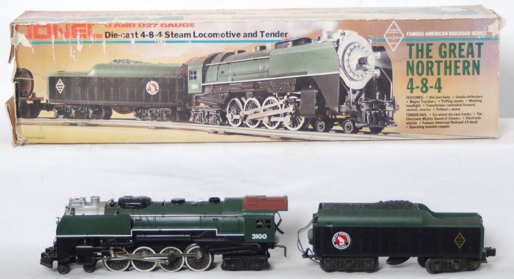 Lionel 3100 Great Northern 4-8-4 locomotive: Lionel modern O Gauge 3100 Great Northern 4-8-4 steam locomotive in OB. Loco smoke, whistle, and sound of steam. Locomotive is C7-8 with run time and a few small paint chips in the sand dome. Box has