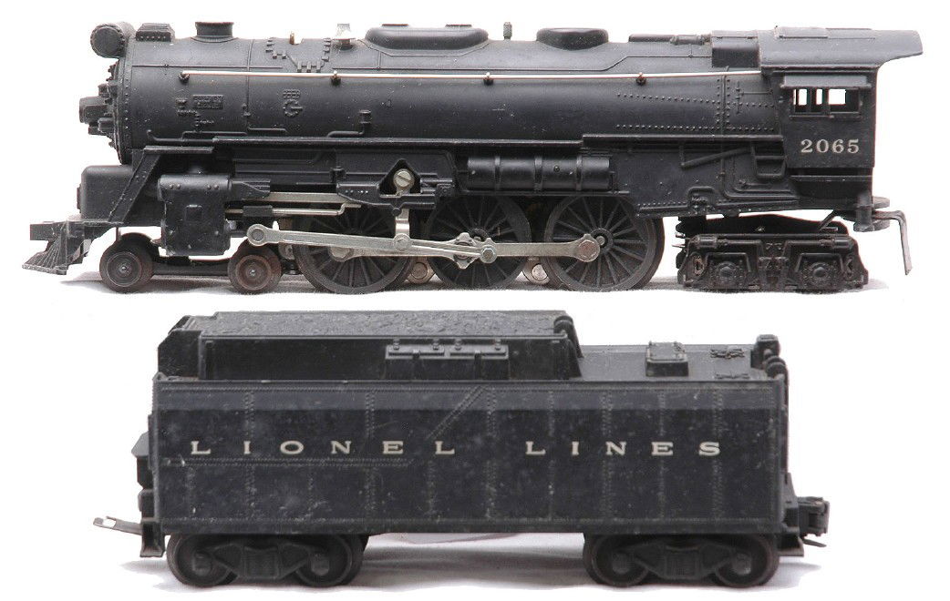 Lionel 2065 Steam Loco 6026W Tender: Lionel postwar 2065 black 4-6-4 steam loco and a 6026W tender both in reproduction boxes. Loco and tender are C6.