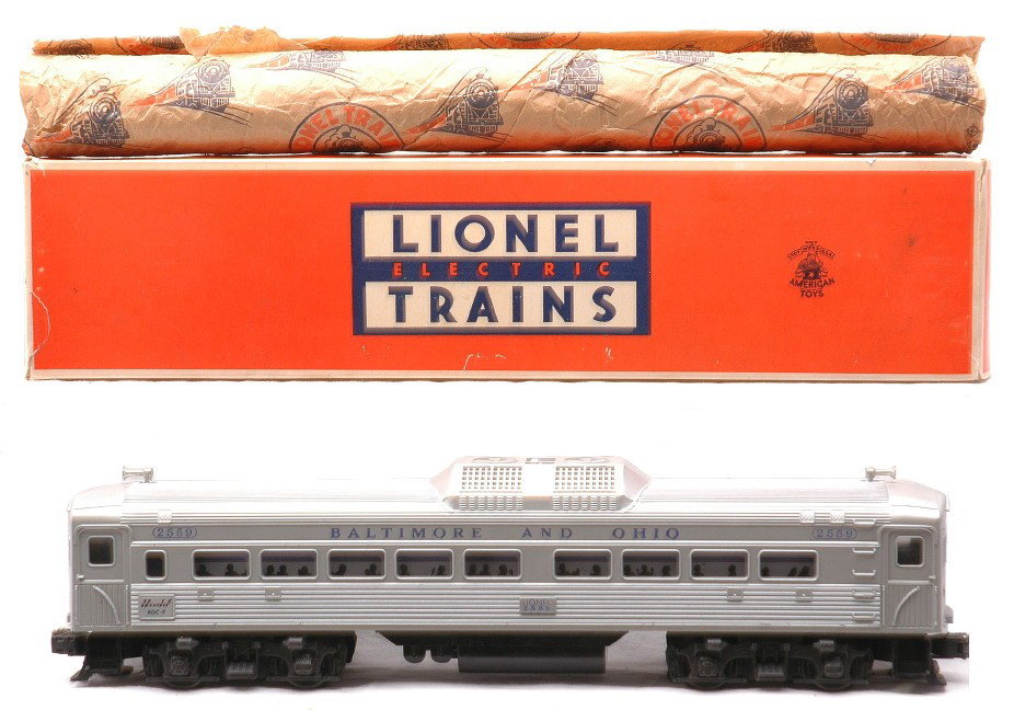 Lionel 2559 B&O RDC-9 Commuter Pass Car MIB: Lionel postwar 2559 Baltimore & Ohio Budd RDC-9 commuter passenger car in OB with original paper wrap. The car has light run time, C8-9. The OB is clean and square with all flaps attached.