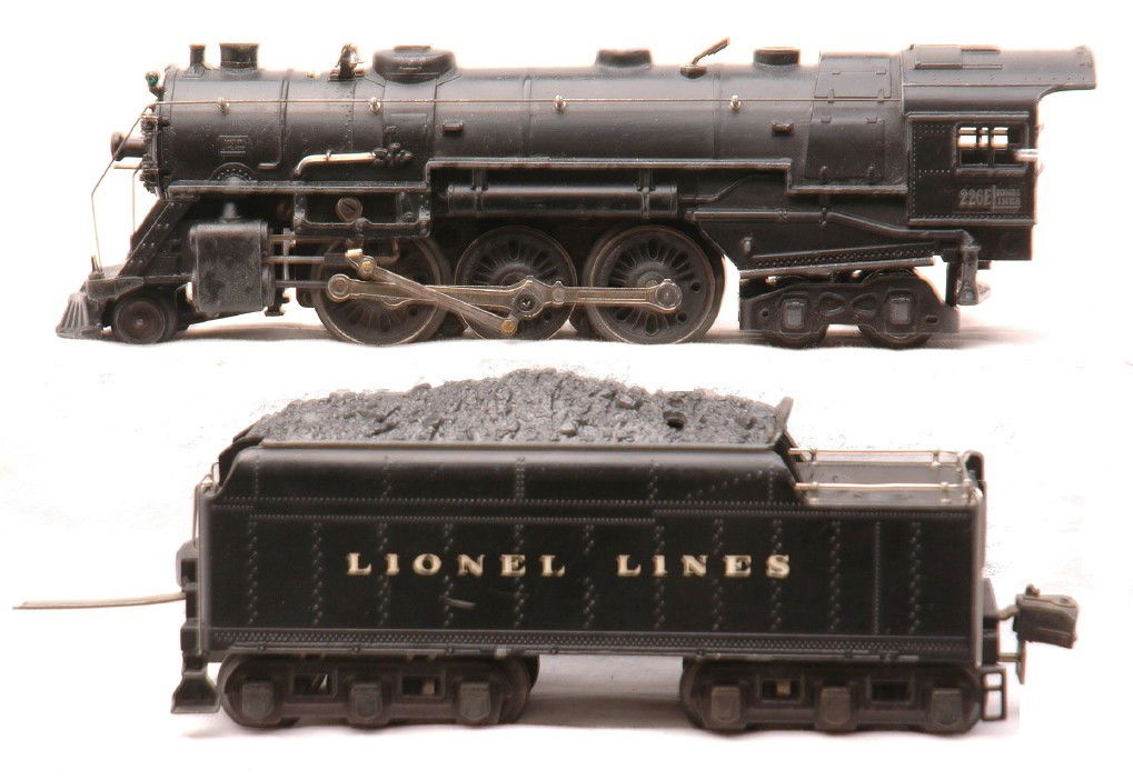 Lionel Black 226E with 2226W Tender: Lionel prewar O gauge 226E black 2-6-4 steam loco with 2226W die-cast tender with black journals. The tender coupler is missing the pin. Loco and tender are C6.