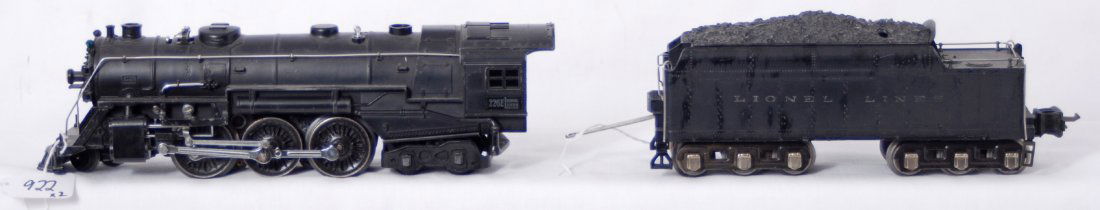 Lionel 226E locomotive and 2226W whistle tender: Prewar Lionel O gauge 226E steam locomotive with 2226W whistle tender, touchups C6.
