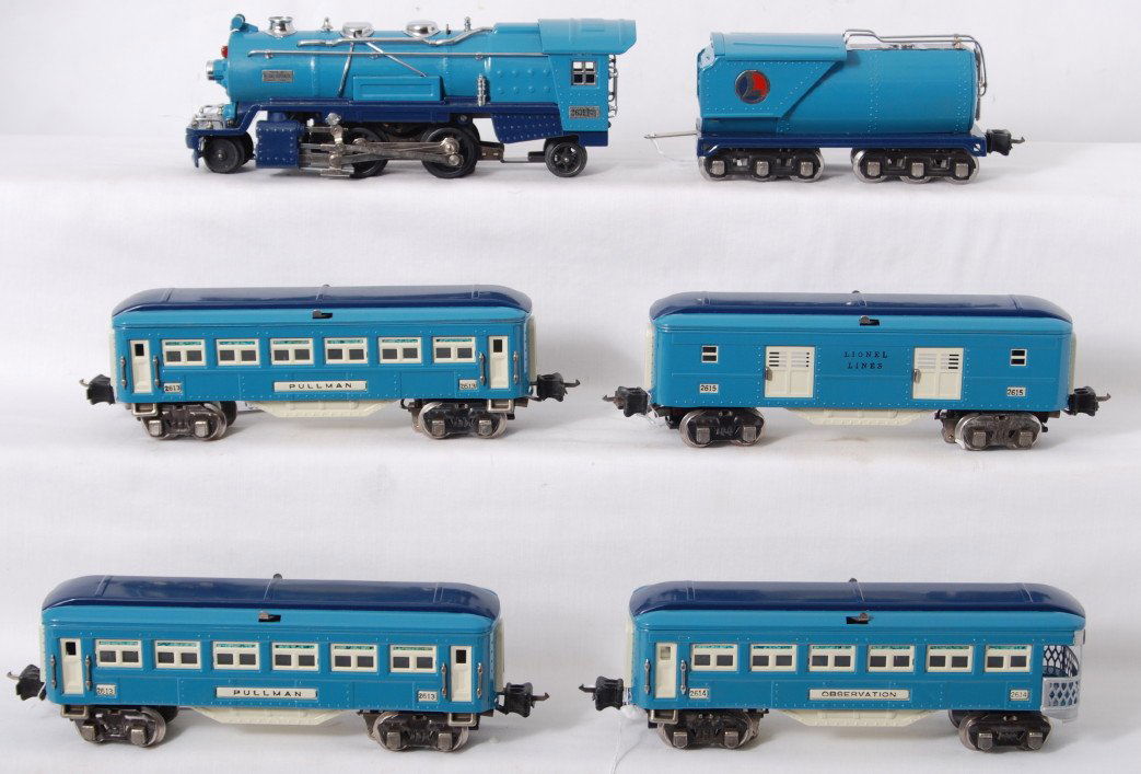 Lionel prewar O ga. Blue Comet passenger train: Prewar Lionel O ga. Blue Comet steam passenger train that has been very nicely restored, C7. 263E steam loco, 2263W whistle tender, two 2613 Pullman coaches, 2614 observation, and 2615 baggage.