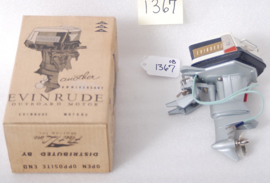 Fleet Line Evinrude 50th Anniversary Starflite 50: Evinrude 50th anniversary Starflite 50 battery operated toy outboard boat motor distributed by Fleet Line Marine Inc., in original box with an insert, C9. Box is C9-10. Also present and included but n