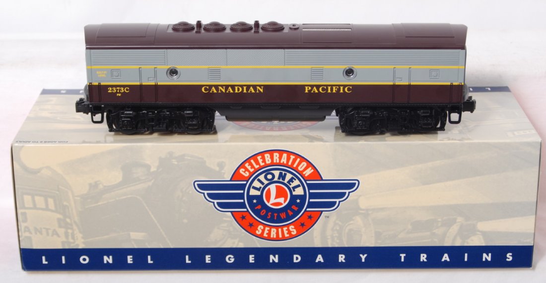 Lionel Canadian Pacific F3-B powered 14564: Lionel modern O gauge Postwar Celebration Series Canadian Pacific F3-B unit in OB. Unit is powered and features TMCC. Unit is C8-9 with light run time.