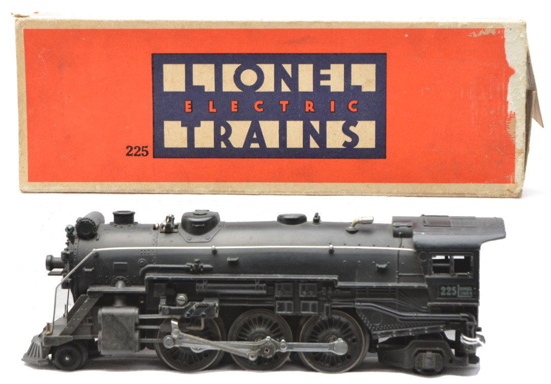 Lionel Prewar 225 Black Steam Loco Boxed: Lionel prewar O gauge 225 black 2-6-2 steam loco in OB, C7. The box has an original cardboard insert and is missing flaps.