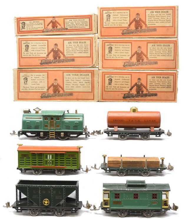 Lionel 252X Peacock Loco 803 804 806 831 807 OBs: Lionel prewar O gauge 252X peacock 0-4-0 electric loco with five freight cars; 803 dark green hopper, 804 terra cotta tank car, 806 pea green cattle car with terra cotta roof and door guides missing o