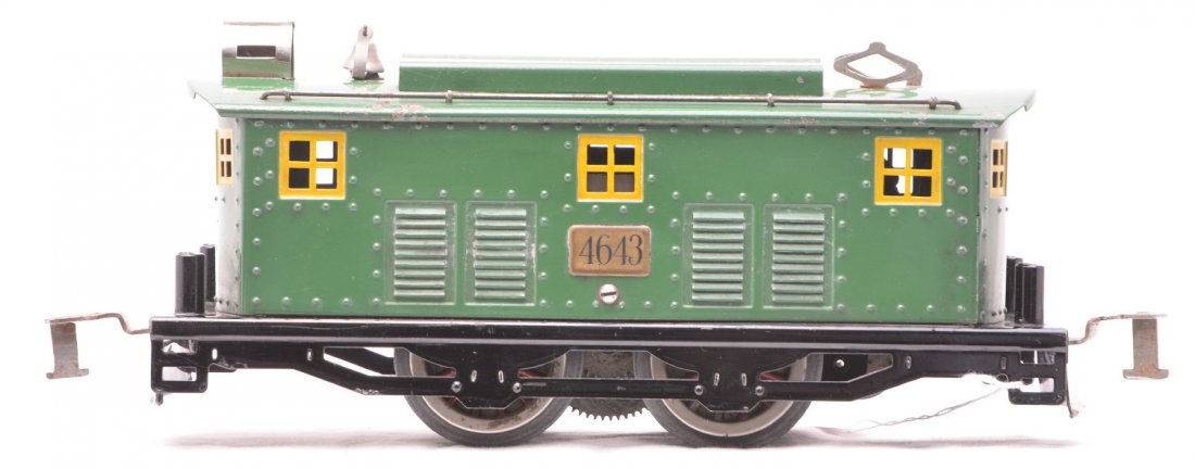 Am Flyer 4643 Green New Haven Electric Loco: American Flyer prewar wide gauge 4643 Green 0-4-0 New Haven style electric loco with a repainted black frame. Loco is C6.