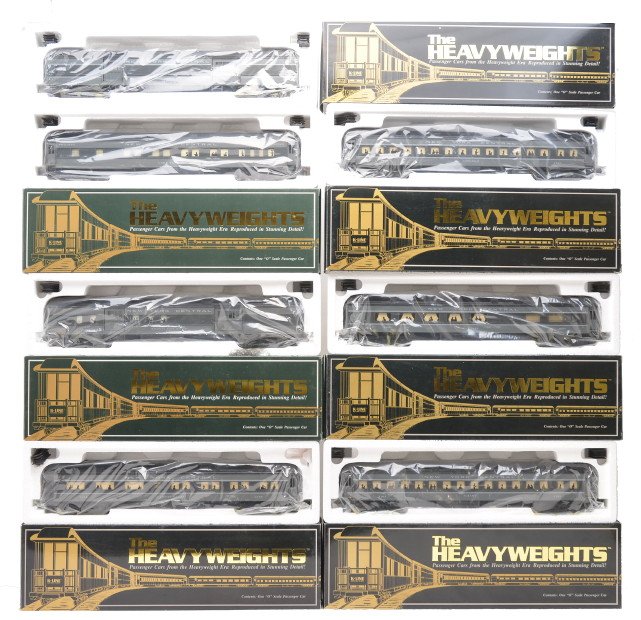 K-Line Heavyweights O Scale NYC Pass Cars OBs: K-Line Heavyweights O scale New York Central passenger cars including; K-8650 baggage, K-71-4907 Combine, K-2181 Chicago coach, K-2182 Albany coach, K-71-0005 Lake Placid Pullman, K-0609 diner and a K
