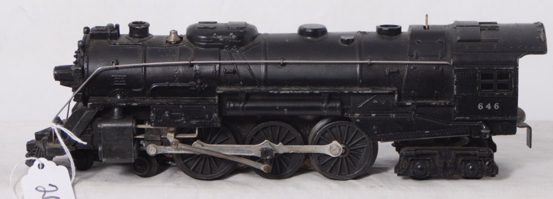 Lionel 646 steam locomotive without tender: Postwar Lionel O gauge 646 steam locomotive with no tender. Loco has dinged cab corner.