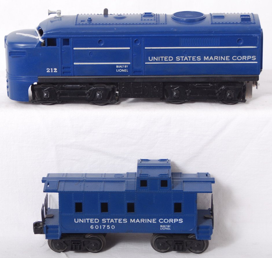 Lionel 212 and 6017-50 United States Marine Corps: Postwar Lionel O gauge 212 USMC diesel Alco A unit and 6017-50 USMC caboose, C6.