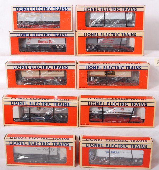 10 Lionel flats with trailers 16925, 19404, 16916: Lionel modern O gauge flat cars with trailers. Ten cars in OBs include 16925 New York Central, 17502 Santa Fe, 16383 Conrail, 16374 Rio Grande, 19404 Western Maryland, 19411 Nickel Plate, 17889 TTOS S