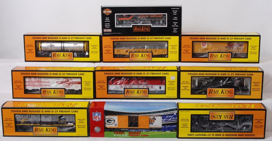10 Railking freight cars Soo, Milwaukee, Harley, et: MTH Railking modern O gauge freight cars in OB. Ten freight cars include 7380 MTH club tank car, 7852 Golden Guernsey Milk car, 7824 Berghoff beer reefer, 7293 Milwaukee Road gondola, 7307L Chicago an