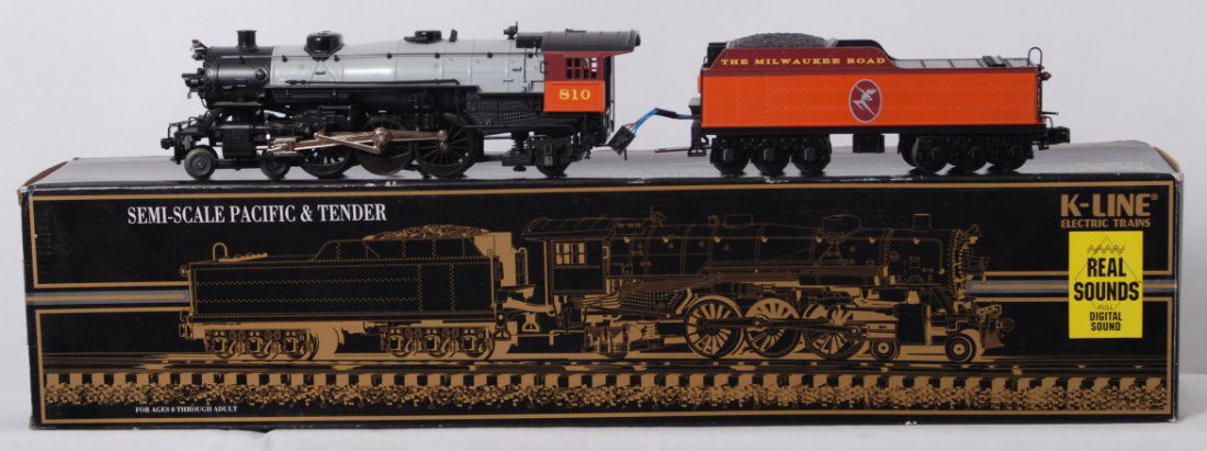 K Line Hiawatha Hudson 4-6-2: K Line modern O gauge K3343-0810S Milwaukee Road Hiawatha Hudson steam locomotive in OB. Loco features smoke, Real Sounds, and more. Loco is C8 with run time. Locomotive original box has light corner