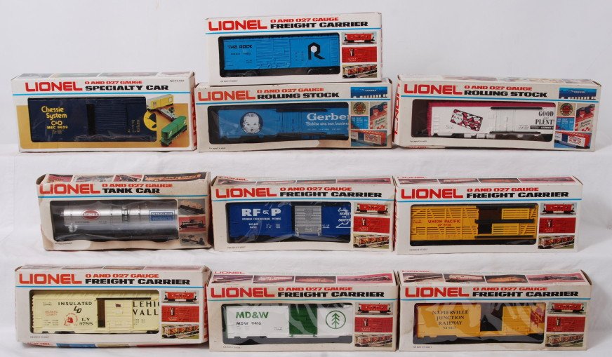 10 Lionel freight cars 9878, 9877, 9788, etc: Lionel modern O gauge freight cars in OB. Ten freight cars include 9788 Lehigh Valley boxcar, 9877 Gerber reefer, 9878 Good NÕ Plenty reefer, 9416 Minnesota, Dakota, & Western boxcar, 9412 RF&P boxca