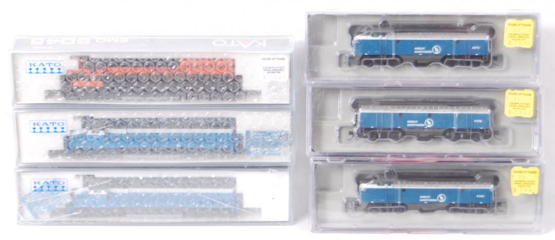 6 Kato and InterMountain Great Northern locos: Kato and InterMountain modern N scale Great Northern diesel locomotives. Six locos include 176-3125, 3126, and 3127 SD45s, and 69225-02 F7 A-B set and 69225-03 F7 A unit. Locos are C8 to C10.