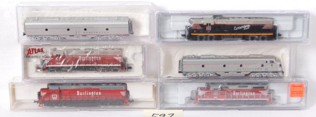 6 Burlington N scale diesel locomotives: Modern N scale Burlington diesel locomotives in OBs. Eight locos include Con Cor E8 A-B set, Life Like S779B SD-45, 48521 Atlas GP-40, 7789 Life Like GP20, and Life Like 7722 SD7. Locos are C8-9