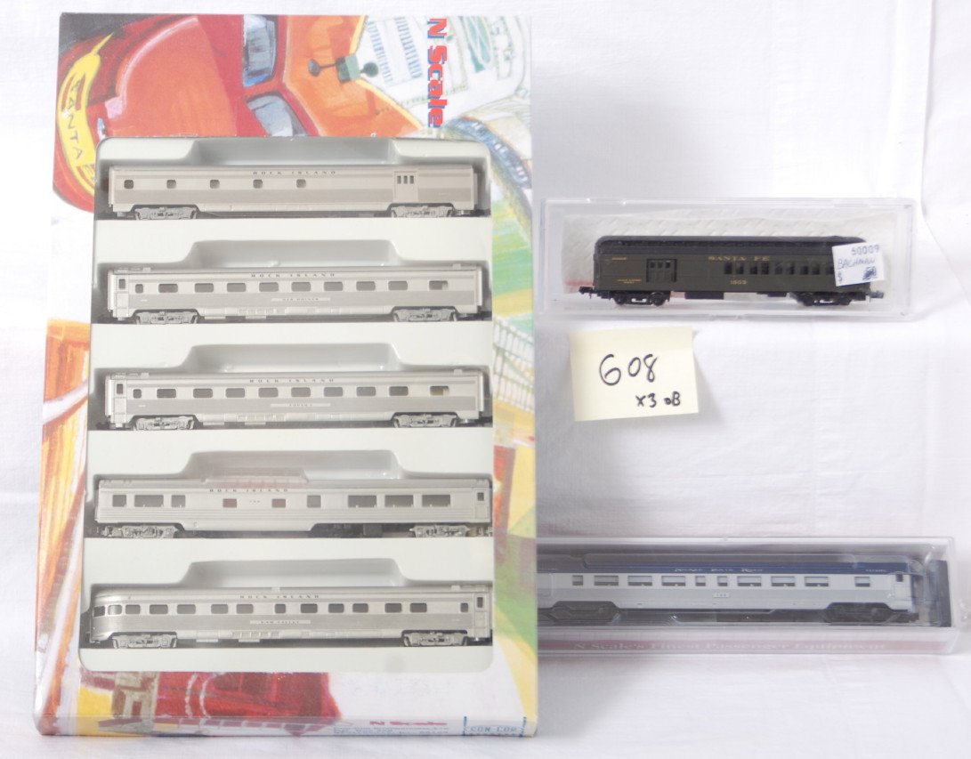 7 N scale passenger cars Rock Island, NKP, Santa F: 7 N scale passenger cars. Includes Con Cor 003-5400061 Rock Island five car streamlined set, Centrailia Car shops Nickel Plate streamlined passenger car, and Santa Fe combo car. Cars are C8 to C10.