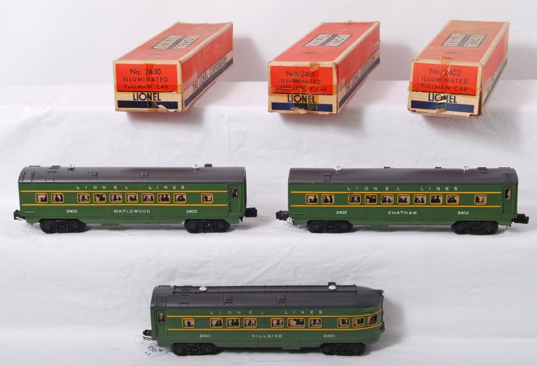 Lionel 2400, 2401, 2402 passenger cars in OB: Postwar Lionel O gauge 2400 Maplewood Pullman, 2401 Hillside observation, and 2402 Chatham Pullman, C7-8 in original boxes. Boxes have missing flaps and old clear tape repairs.
