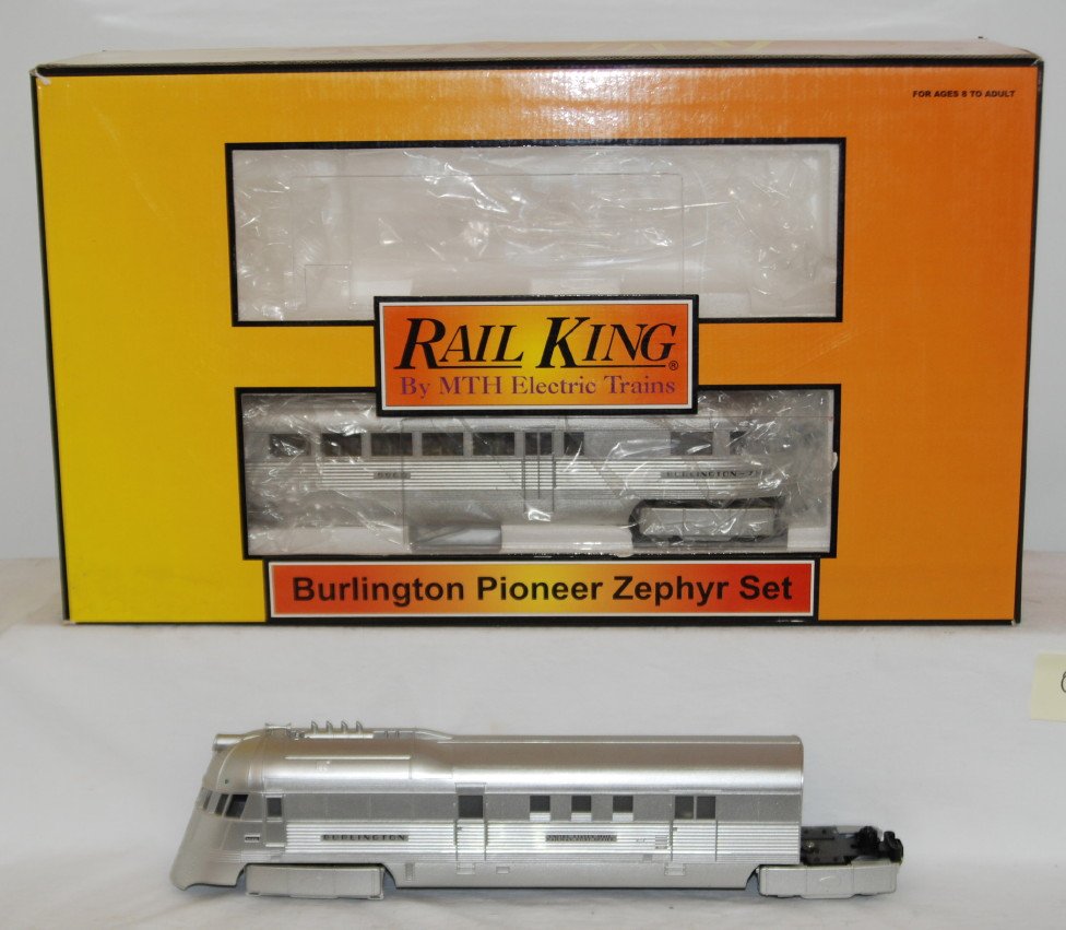 MTH Railking Burlington Pioneer zephyr: MTH Railking modern O Gauge Burlington Pioneer Zephyr in OB. Catalog number is 30-2186-1. Set features Protosound. Set is C8 with run time.