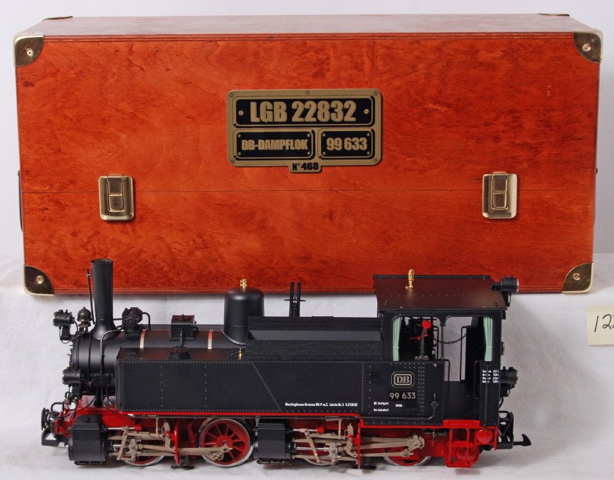 LGB 22832 DB Dampflok 99633 No. 468 in box: Modern era LGB G scale 22832 DB Dampflok 99633 No. 468 in original wooden box, C8. Box shows little if any wear.