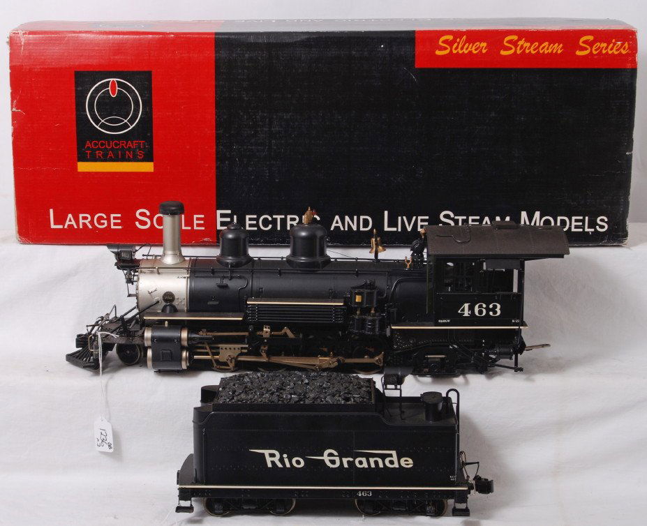 Accucraft Consolidated Rio Grande 463 2-8-2: Modern era Accucraft Consolidated Rio Grande No. 463 2-8-2 steam locomotive and tender, train should clean to look better, graded C8 due to having been run. Boxes included may or may not be the correc
